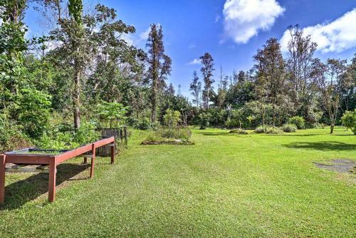 Keaau Apartment On Beautiful Acre With Pool And Deck!