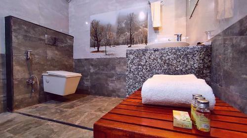 Takhat Villa By Shrigo Hotels