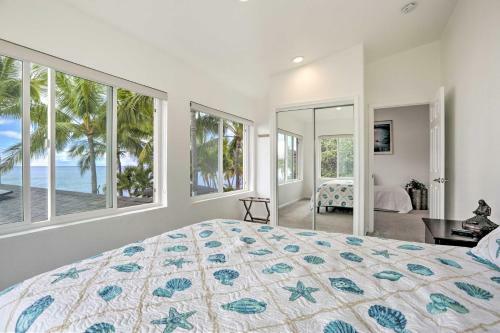 Elegant Oceanfront Villa With Lanai And Tiki Bar!