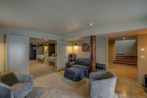 Mackinaw Manor By Casago Mccall - Donerightmanagement