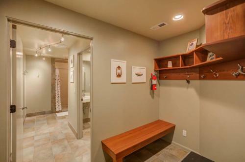 Mackinaw Manor By Casago Mccall - Donerightmanagement