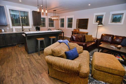 Home On The Range By Casago Mccall - Donerightmanagement