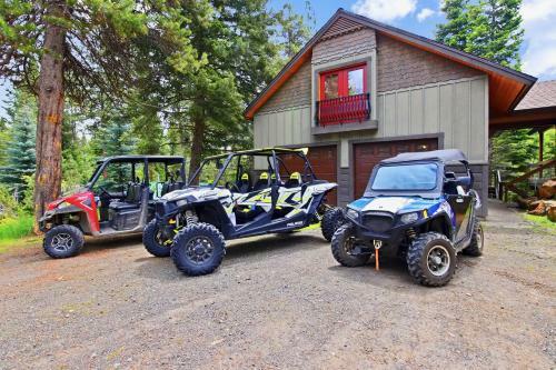 Magic Mccall Cabin And Studio For Larger Groups