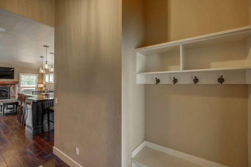 Deer Ridge By Casago Mccall - Donerightmanagement