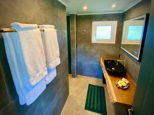 Villa Hylas Luxury Bed & Breakfast Kilada