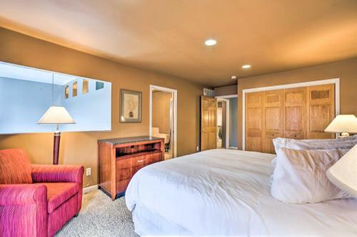 Immaculate Family Townhome - Walk To Beach!