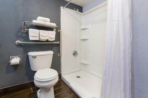 Hotel One Life Studios