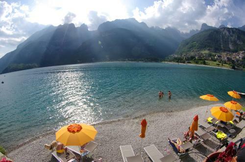 Lago Park Hotel