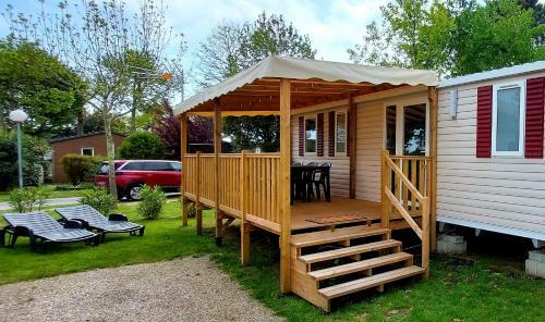 Mobil Home Camping Les Viviers, Claouey