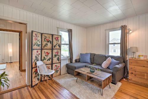 Convenient Dubuque Home Less Than 2 Mi To Downtown!