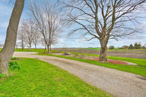 Relaxing Waterloo Retreat With Orchard View!