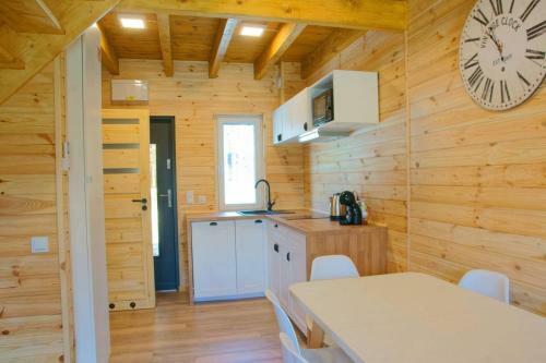 Domki Nad Jeziorem "apartamenty Wiele?"