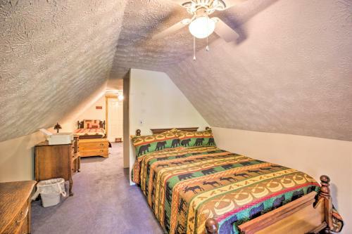 Dog-friendly Cabin Escape With Wraparound Deck!