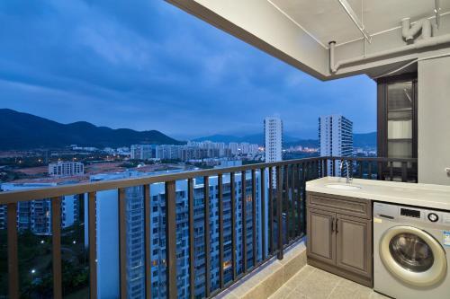 Locals Apartment Place 80