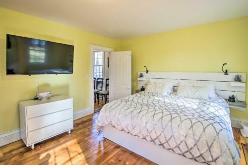 Historic Bath Home, Walk To Waterfront Park!