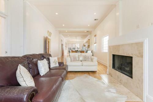 Apartamento Spacious 3br Condo W Pool Steps To St Charles Ave