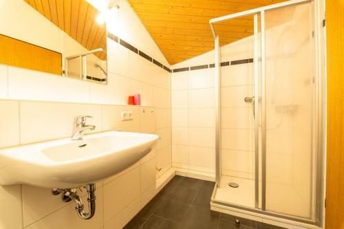 Apartamento Ferienwohnpark Immenstaad Am Bodensee Maisonette-wohnung 49 50