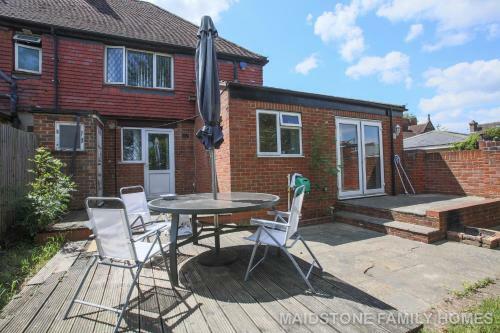 Luxury Homes 7 Beds In Maidstone