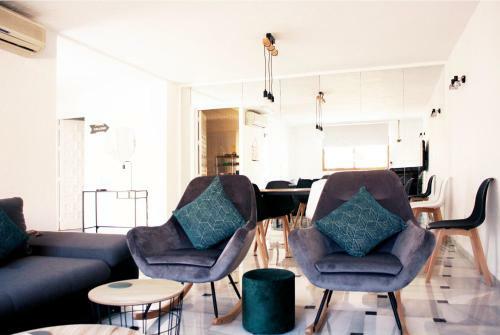 The Garden House-banus