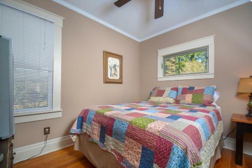 Cross The River Two-bedroom Holiday Home