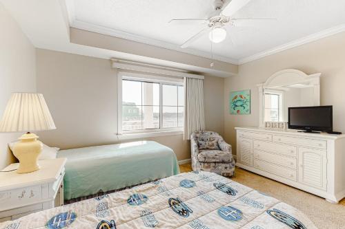 Pier Seventeen 302