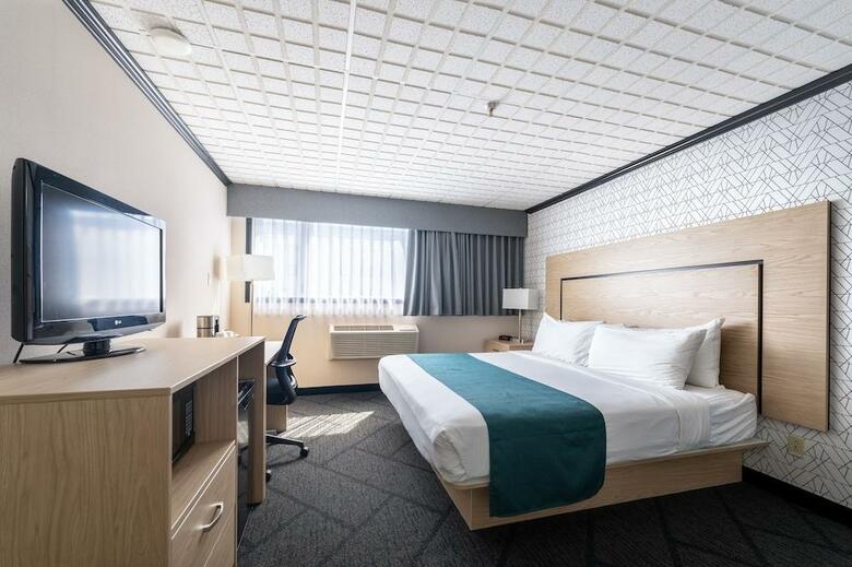 Westmark Whitehorse Hotel