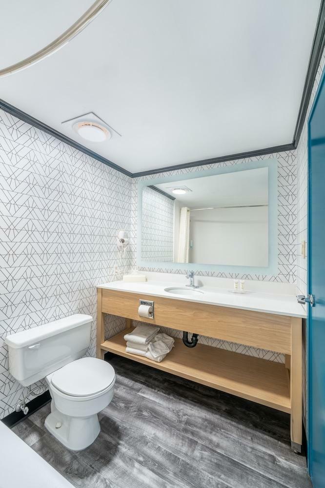 Westmark Whitehorse Hotel