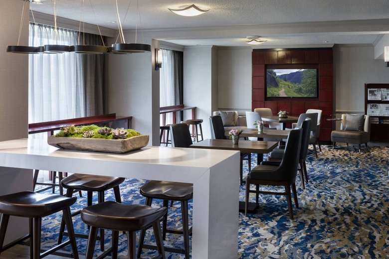 Hotel Boston Marriott Newton