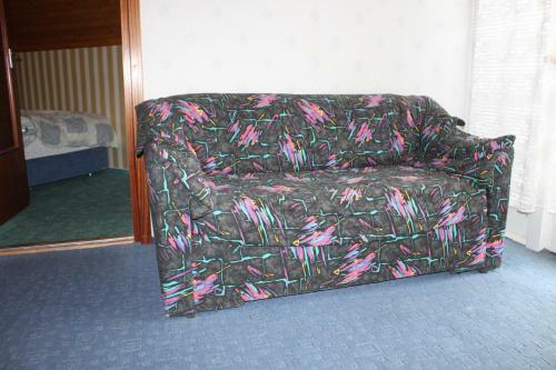 Orwa Vend�gh�z