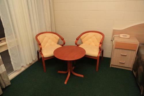 Absolute Lakes Entrance Motel