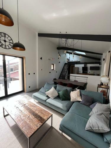 Maison Chaleureuse Avec Garage Privatif