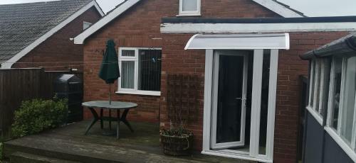 18 Sea View Close