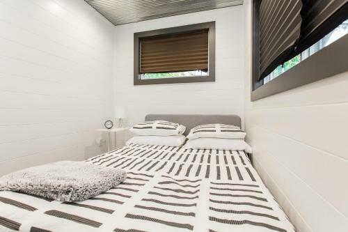 Container Experience - Mins To Dt/midtown/kumed