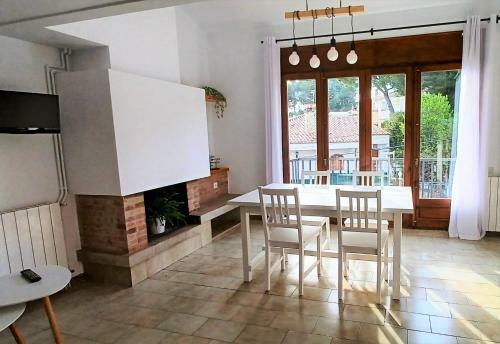 Apartamento Agradable Casa Con Terraza En S'agar�