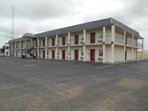Motel Travelodge Midland