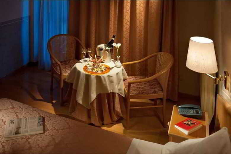 Hotel Chalet Del Lago