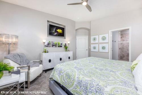 Beautiful Golf & Desert Recreation Vacation Home.
