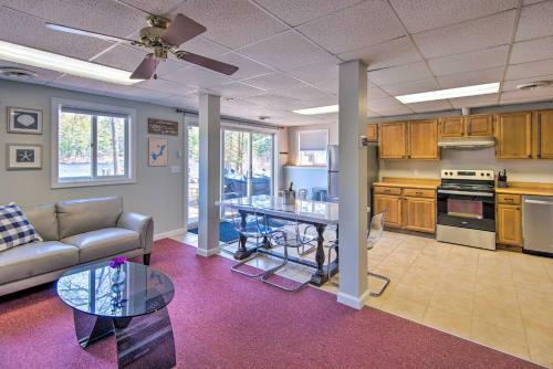 Lakefront Retreat With Kayaks, Grill, Fire Pit!