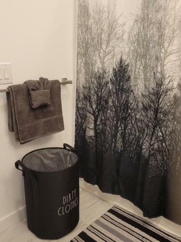 Apartamento Black And White Themed 1br/1ba With Parking