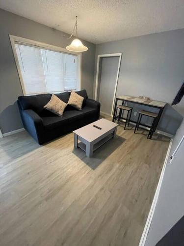 Affordable One Bedroom Apartment (13) Sleeps 4