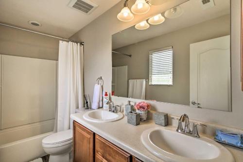 Spacious And Wfh-friendly Abq Home With Grill!