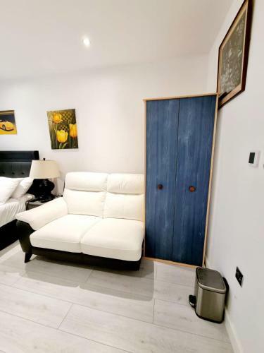 Lux, Cosy 2 Bedroom Apartment.