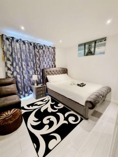 Lux, Cosy 2 Bedroom Apartment.