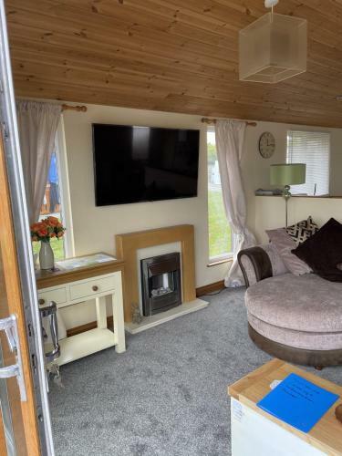 Hg19 2 Bedroom Luxury Lodge Sand Le Mere