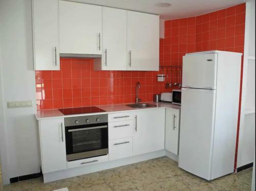 Lets Holidays Estolt Terrace Apartment