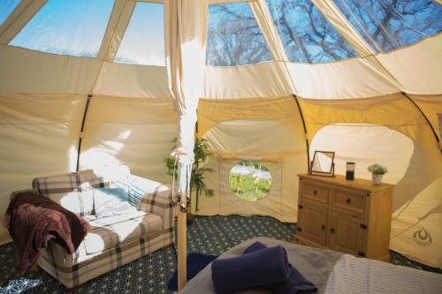 Tone Valley View Glamping