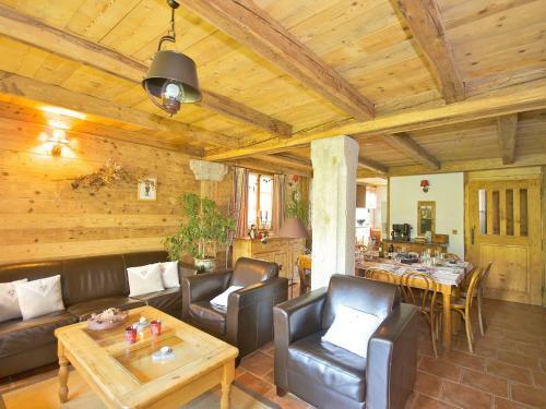 Chalet Deux Tetes I