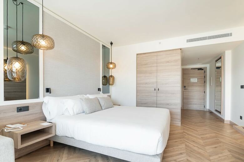 Hotel Attica21 Vigo 4 Superior