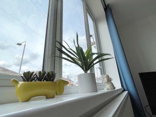 Worksop Newly Refurbished 3-bedroom House