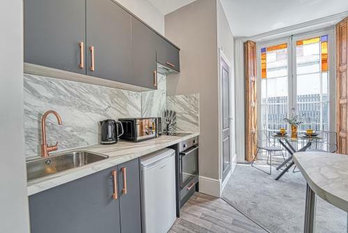 Stylish Worcester Studio Apartment